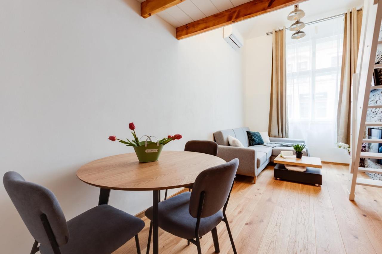 Dream Duplex On Riverside Prague Extérieur photo